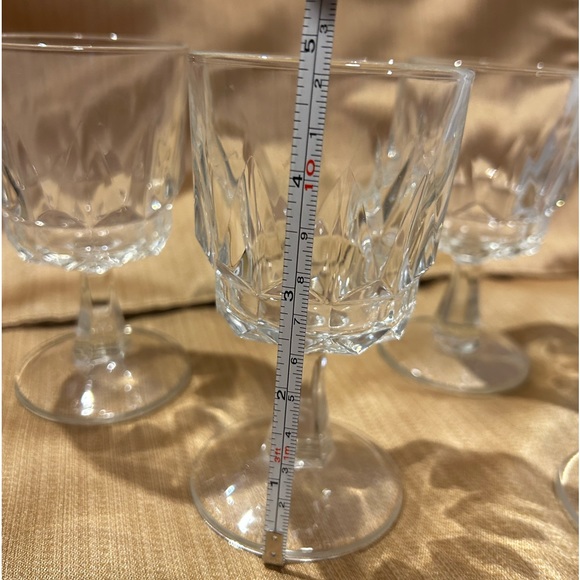 Arcoroc Water Goblets; Artic Pattern. Set of 5. - Picture 5 of 5